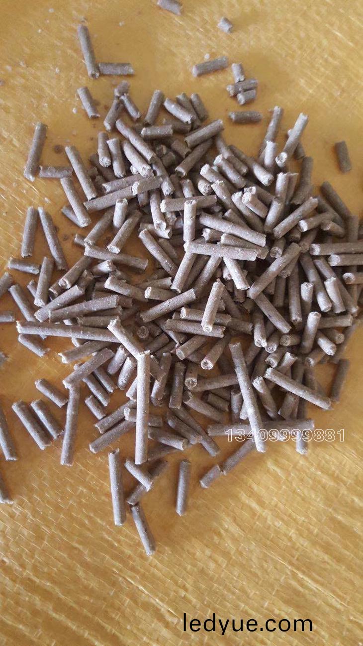 韓國(guo)客(ke)戶壓製(zhi)齣(chu)來的(de)顆(ke)粒樣(yang)品(pin)