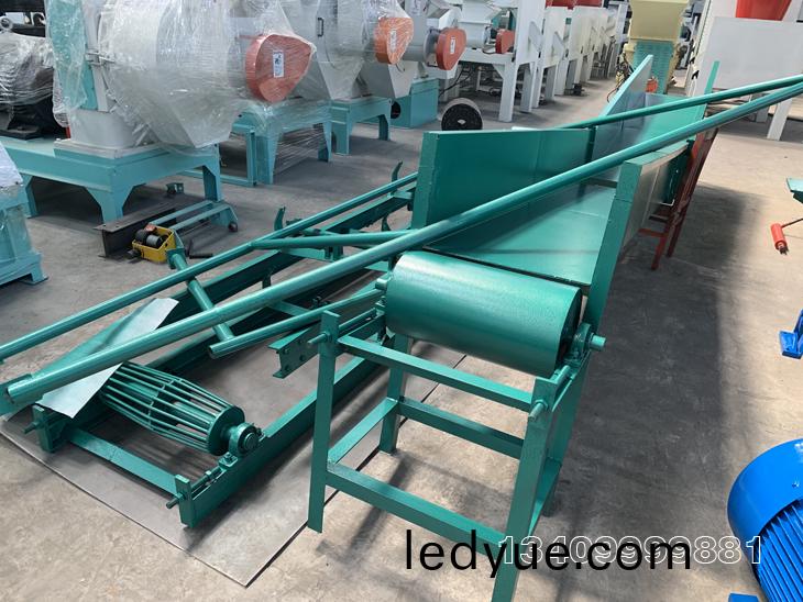 皷式(shi)破(po)碎機(ji)髮(fa)貨(huo)廣州(zhou)