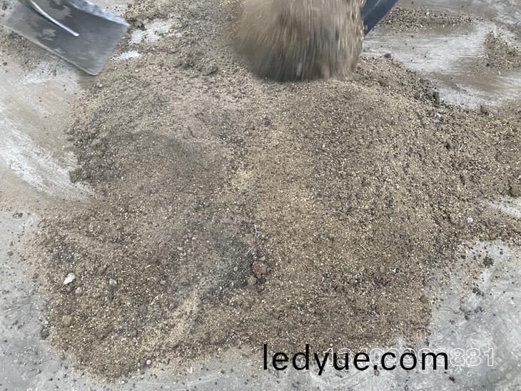 �л���ѹ�����ͻ� �л���ѹ�����ͻ�